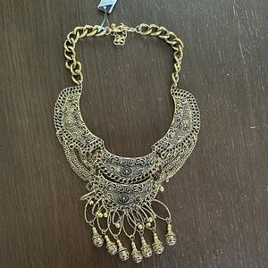 Adjustable Elegant Brushed Gold Statement Necklace